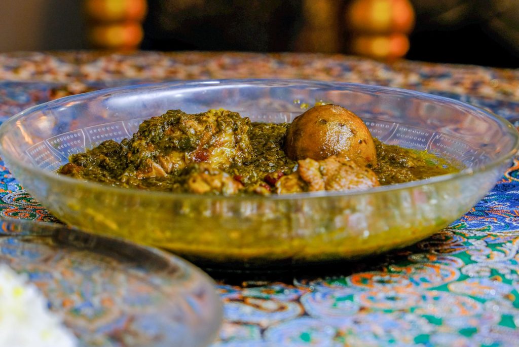 PARSI Restaurante Persa 
Guiso Iraní 
